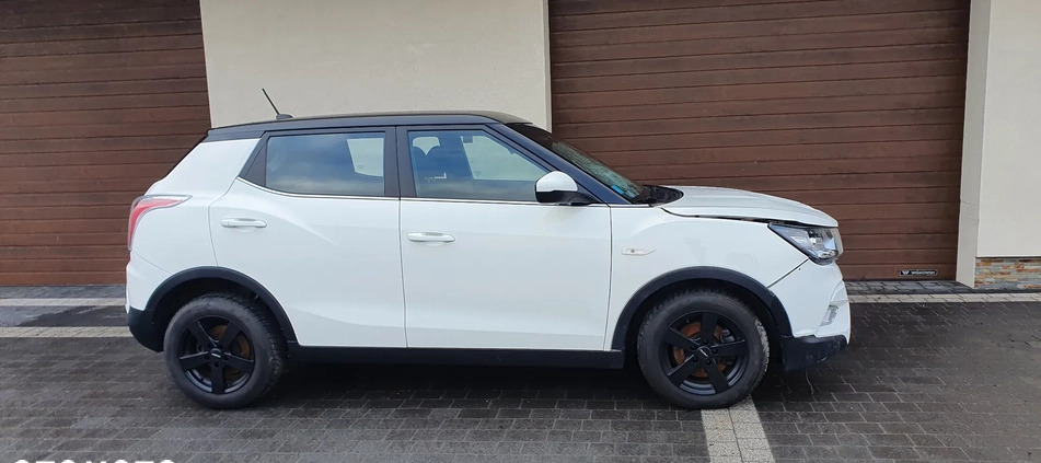 SsangYong Tivoli cena 13500 przebieg: 57000, rok produkcji 2015 z Pelplin małe 254